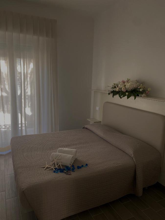 Hotel Philadelphia Cattolica Buitenkant foto