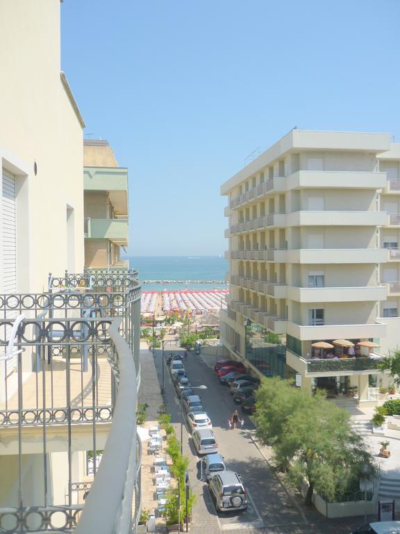 Hotel Philadelphia Cattolica Buitenkant foto