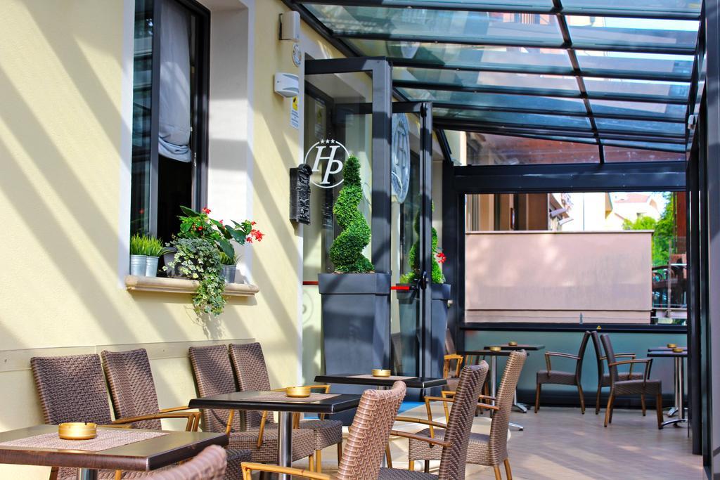 Hotel Philadelphia Cattolica Buitenkant foto