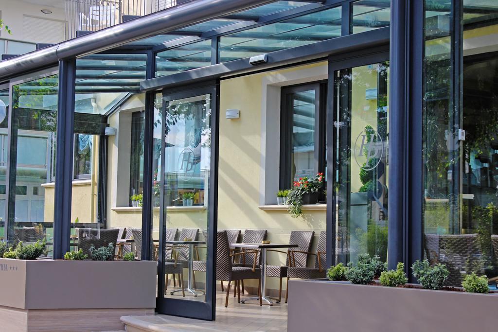 Hotel Philadelphia Cattolica Buitenkant foto
