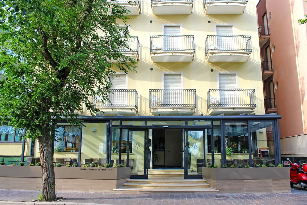 Hotel Philadelphia Cattolica Buitenkant foto
